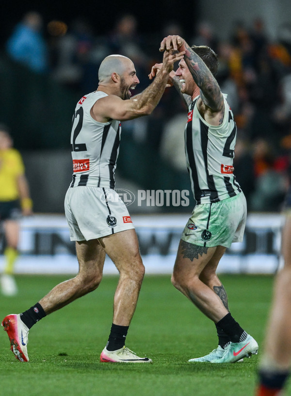 AFL 2025 First Qualifying Final - Adelaide v Collingwood - A-62222627