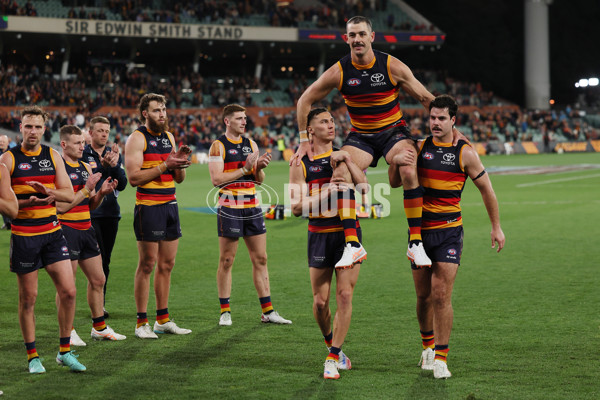 AFL 2025 First Qualifying Final - Adelaide v Collingwood - A-62222634