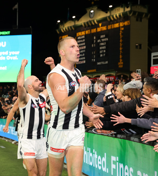 AFL 2025 First Qualifying Final - Adelaide v Collingwood - A-62222662