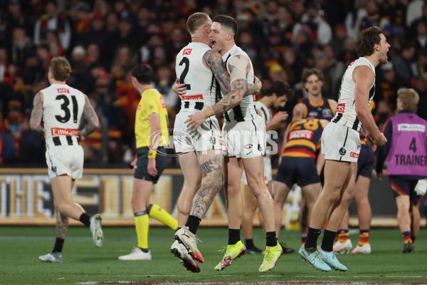 AFL 2025 First Qualifying Final - Adelaide v Collingwood - A-62222663