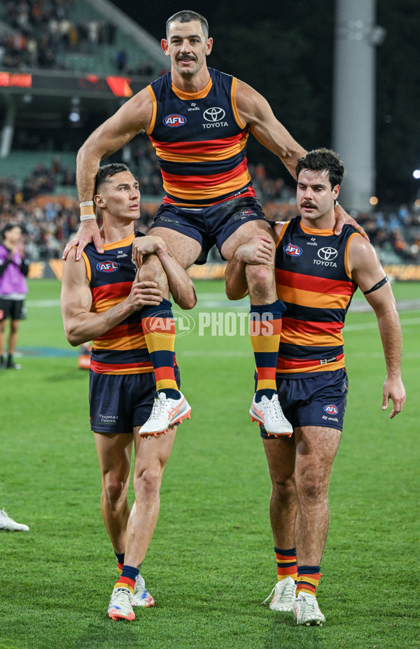 AFL 2025 First Qualifying Final - Adelaide v Collingwood - A-62223230