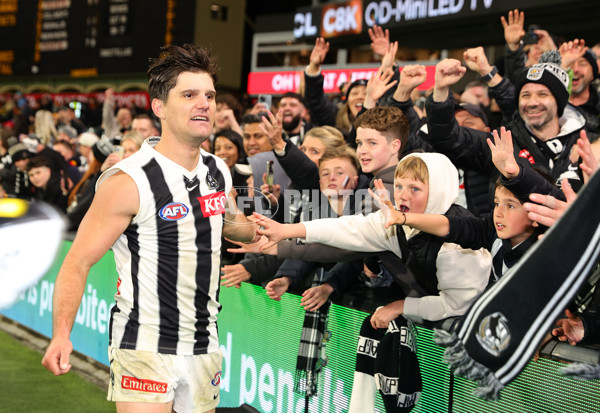 AFL 2025 First Qualifying Final - Adelaide v Collingwood - A-62223253