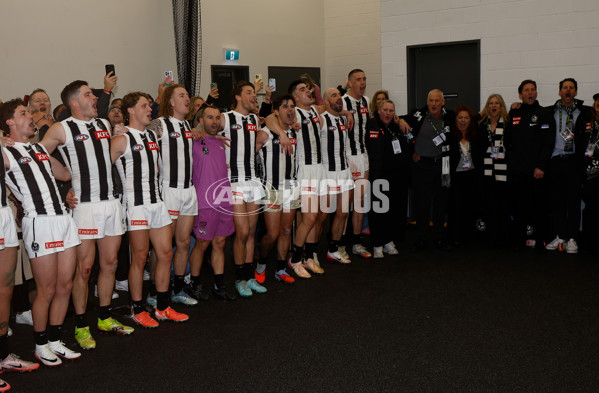 AFL 2025 First Qualifying Final - Adelaide v Collingwood - A-62225253