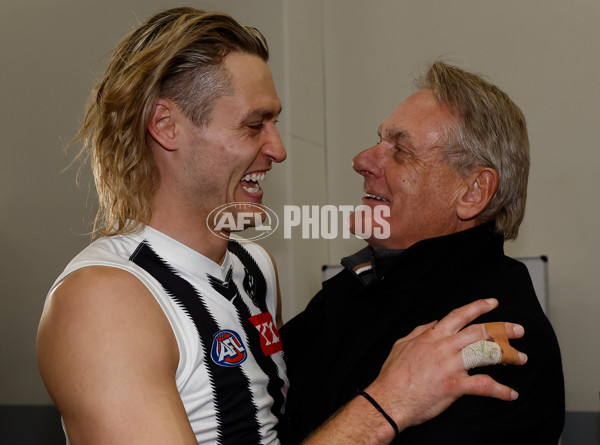 AFL 2025 First Qualifying Final - Adelaide v Collingwood - A-62225269