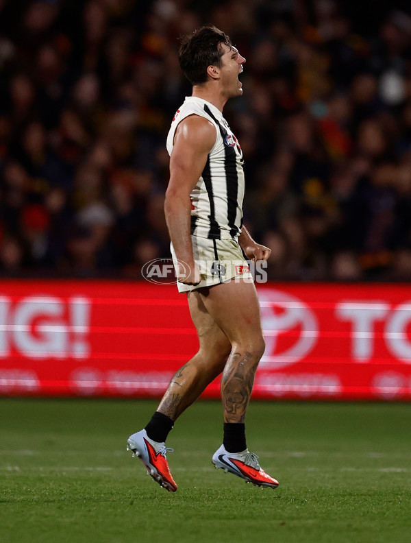 AFL 2025 First Qualifying Final - Adelaide v Collingwood - A-62227285