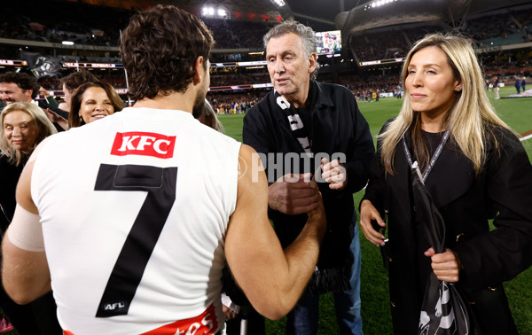 AFL 2025 First Qualifying Final - Adelaide v Collingwood - A-62228573