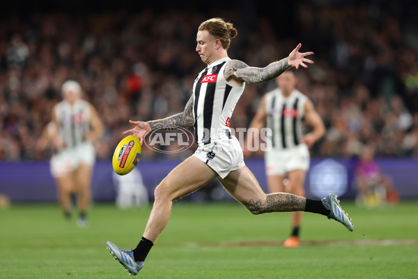 AFL 2025 First Qualifying Final - Adelaide v Collingwood - A-62229496