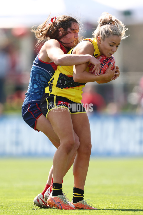 AFLW 2025 Round 04 - Narrm v Richmond - A-62254575