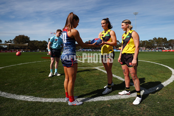 AFLW 2025 Round 04 - Narrm v Richmond - A-62257312