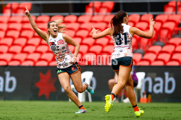 AFLW 2025 Round 04 - Gold Coast v GWS - A-62257378