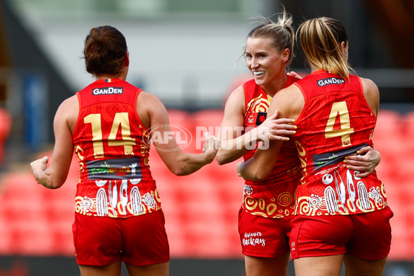 AFLW 2025 Round 04 - Gold Coast v GWS - A-62260450