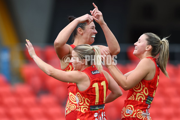 AFLW 2025 Round 04 - Gold Coast v GWS - A-62262537