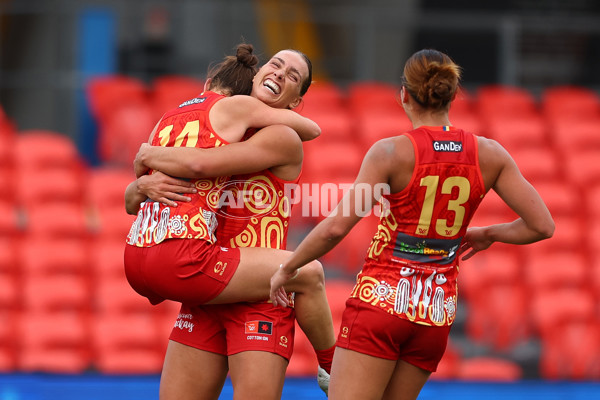AFLW 2025 Round 04 - Gold Coast v GWS - A-62262554