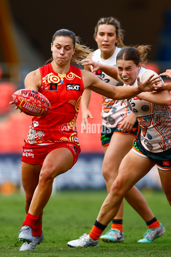 AFLW 2025 Round 04 - Gold Coast v GWS - A-62265162