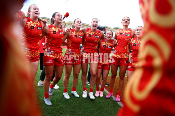 AFLW 2025 Round 04 - Gold Coast v GWS - A-62265179