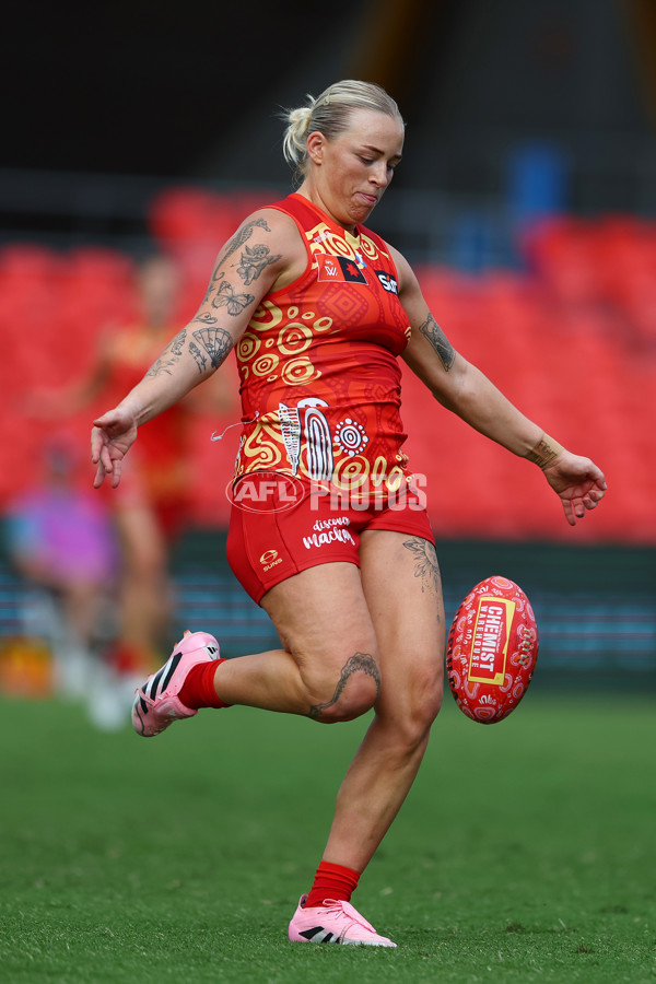 AFLW 2025 Round 04 - Gold Coast v GWS - A-62266502