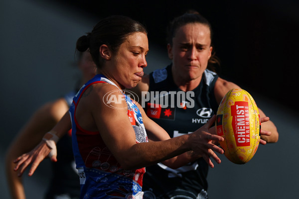 AFLW 2025 Round 04 - Carlton v Western Bulldogs - A-62271917