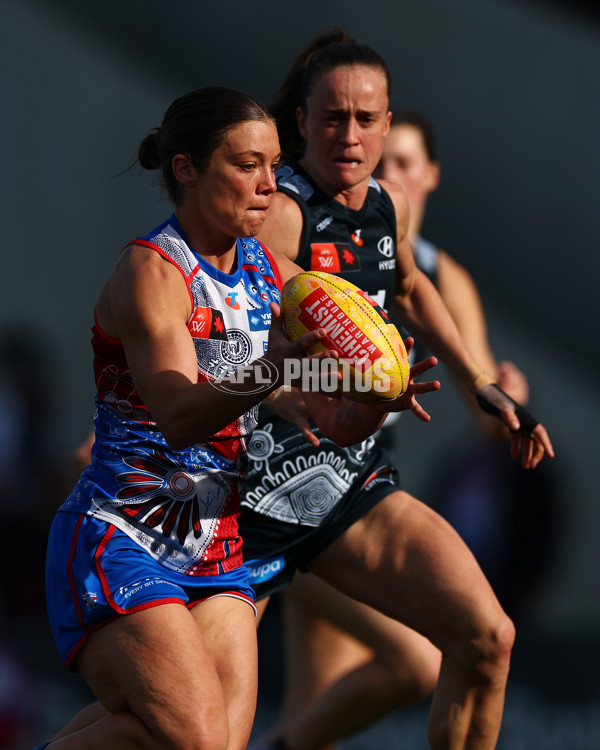 AFLW 2025 Round 04 - Carlton v Western Bulldogs - A-62273276