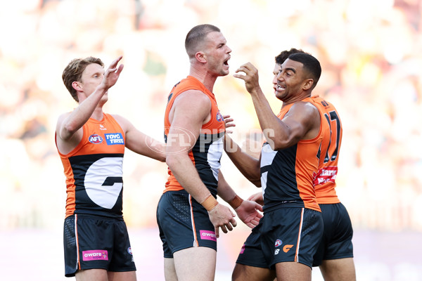 AFL 2025 First Elimination Final - GWS v Hawthorn - A-62273312