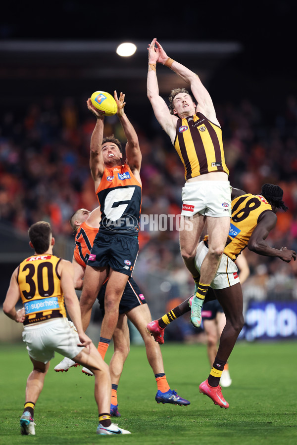 AFL 2025 First Elimination Final - GWS v Hawthorn - A-62280422