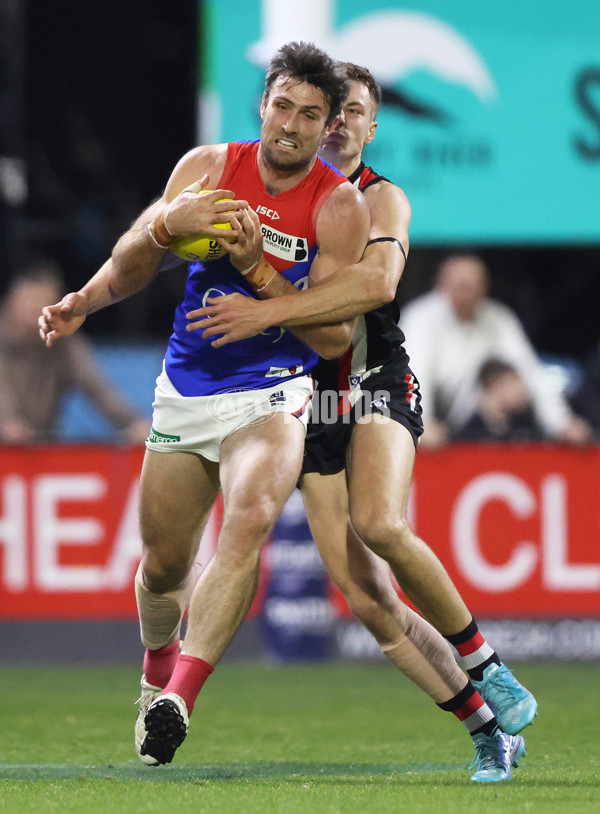 VFL 2025 First Semi Final - Frankston v Casey Demons - A-62295641