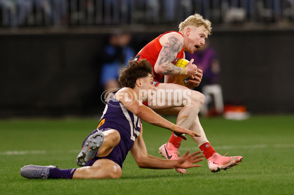 AFL 2025 Second Elimination Final - Fremantle v Gold Coast - A-62301194