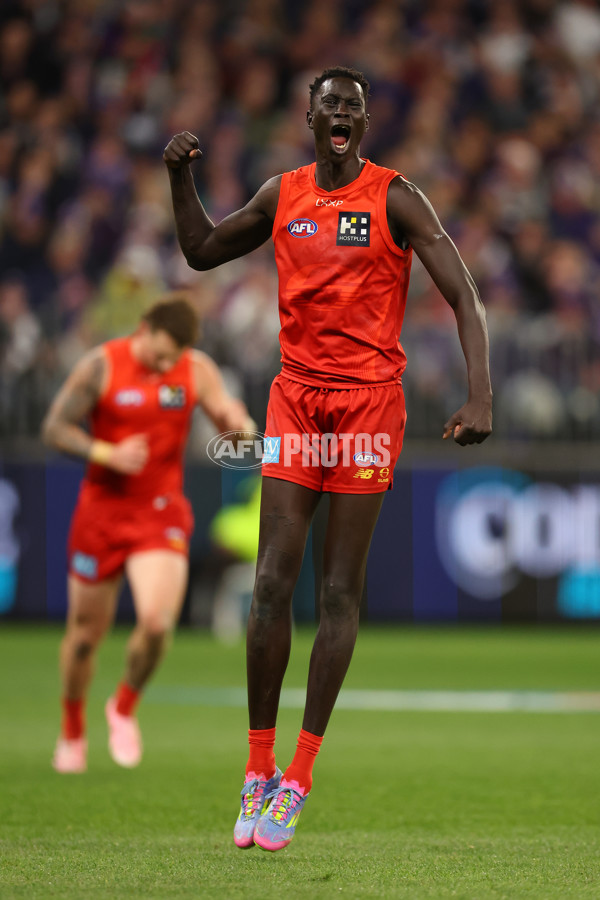 AFL 2025 Second Elimination Final - Fremantle v Gold Coast - A-62303551