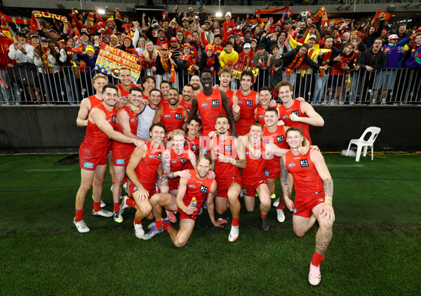 AFL 2025 Second Elimination Final - Fremantle v Gold Coast - A-62306425
