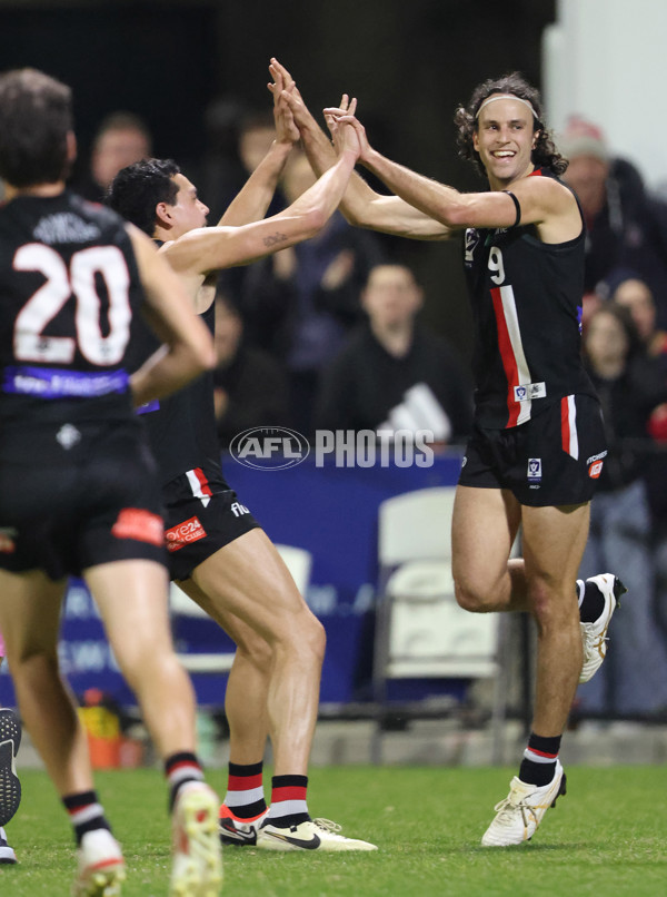 VFL 2025 First Semi Final - Frankston v Casey Demons - A-62313911