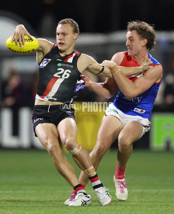 VFL 2025 First Semi Final - Frankston v Casey Demons - A-62313920