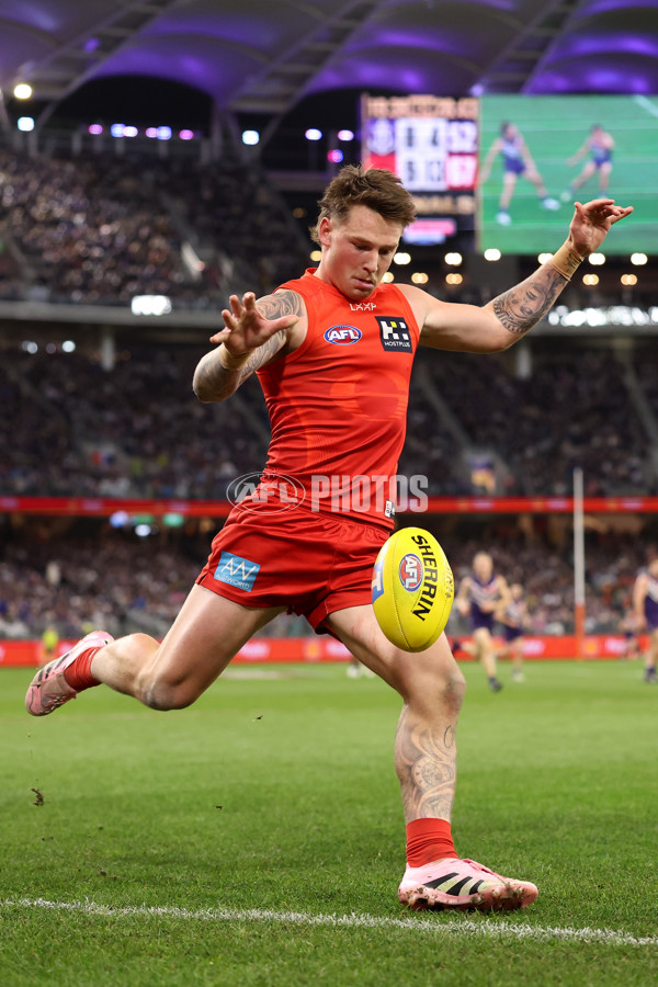 AFL 2025 Second Elimination Final - Fremantle v Gold Coast - A-62316838