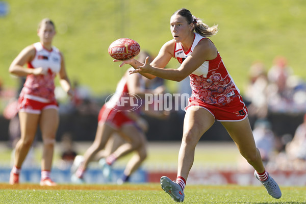 AFLW 2025 Round 04 - Sydney v Walyalup - A-62323218