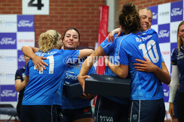AFLW 2025 Round 04 - Essendon v Geelong - A-62325965