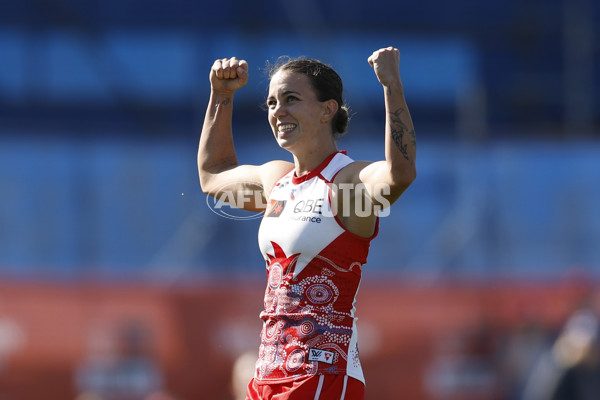AFLW 2025 Round 04 - Sydney v Walyalup - A-62325985