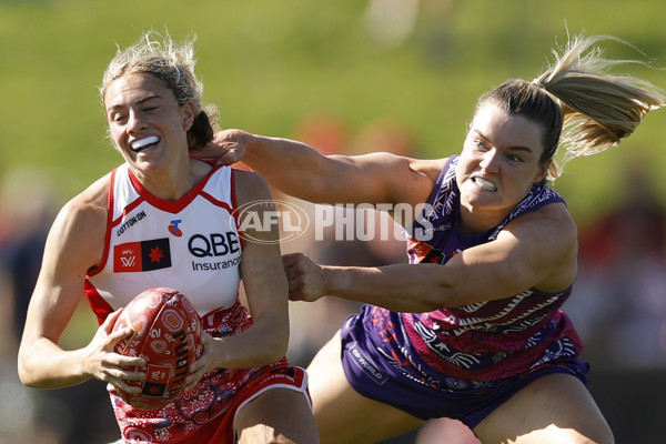 AFLW 2025 Round 04 - Sydney v Walyalup - A-62329126