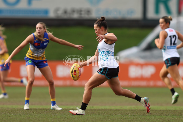 AFLW 2025 Round 04 - Waalitj Marawar v Yartapuulti - A-62338230