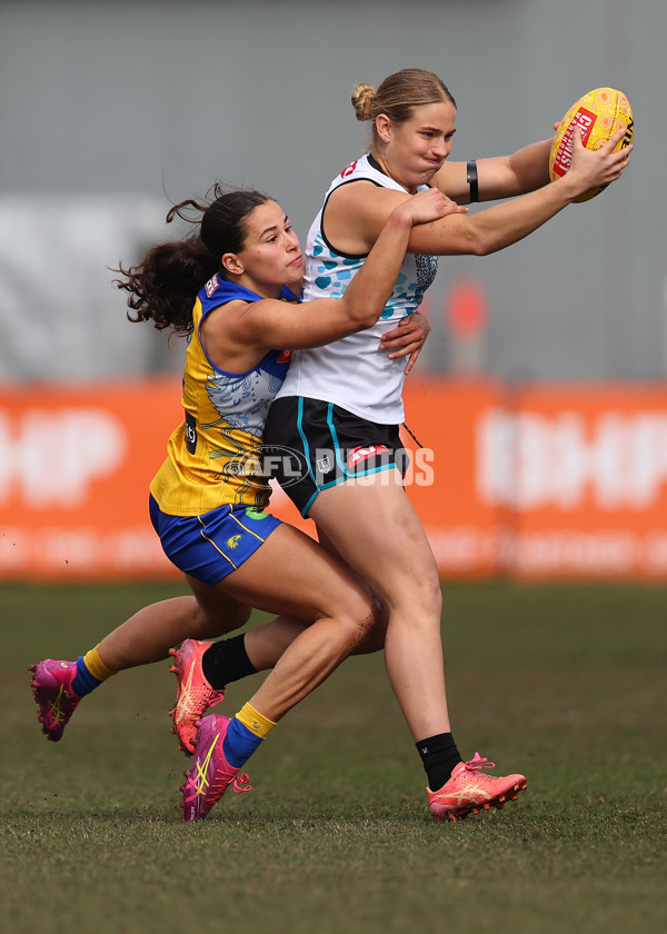 AFLW 2025 Round 04 - Waalitj Marawar v Yartapuulti - A-62338264