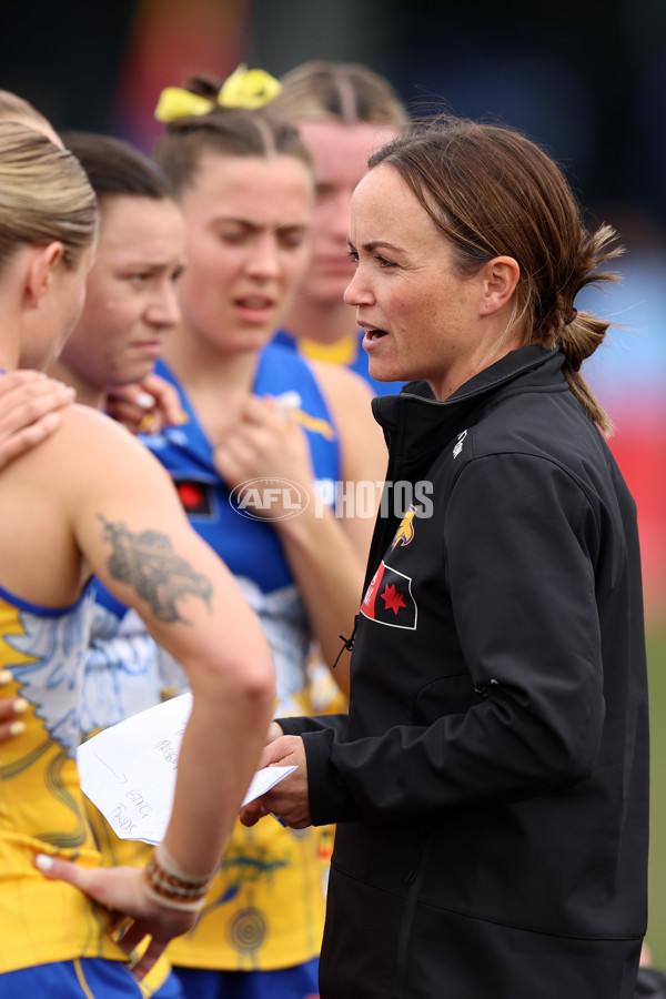 AFLW 2025 Round 04 - Waalitj Marawar v Yartapuulti - A-62338280