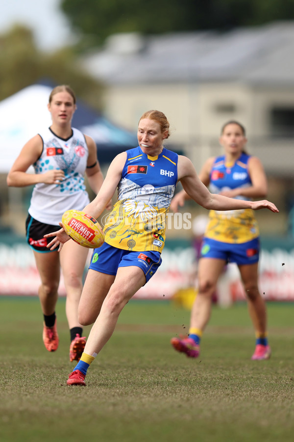 AFLW 2025 Round 04 - Waalitj Marawar v Yartapuulti - A-62338285