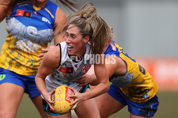 AFLW 2025 Round 04 - Waalitj Marawar v Yartapuulti - A-62338930