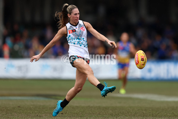 AFLW 2025 Round 04 - Waalitj Marawar v Yartapuulti - A-62339006