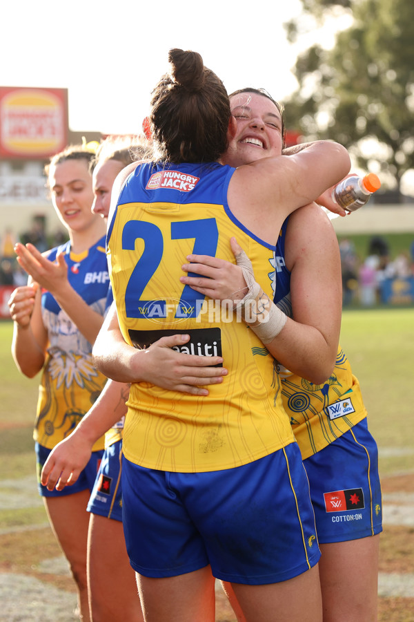AFLW 2025 Round 04 - Waalitj Marawar v Yartapuulti - A-62346228