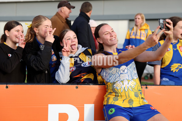 AFLW 2025 Round 04 - Waalitj Marawar v Yartapuulti - A-62348121