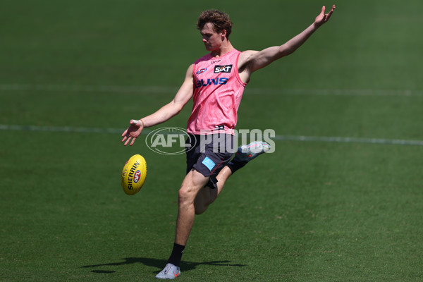 AFL 2025 Training - Gold Coast 090925 - A-62364116