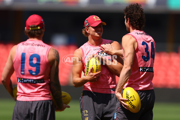 AFL 2025 Training - Gold Coast 090925 - A-62364139