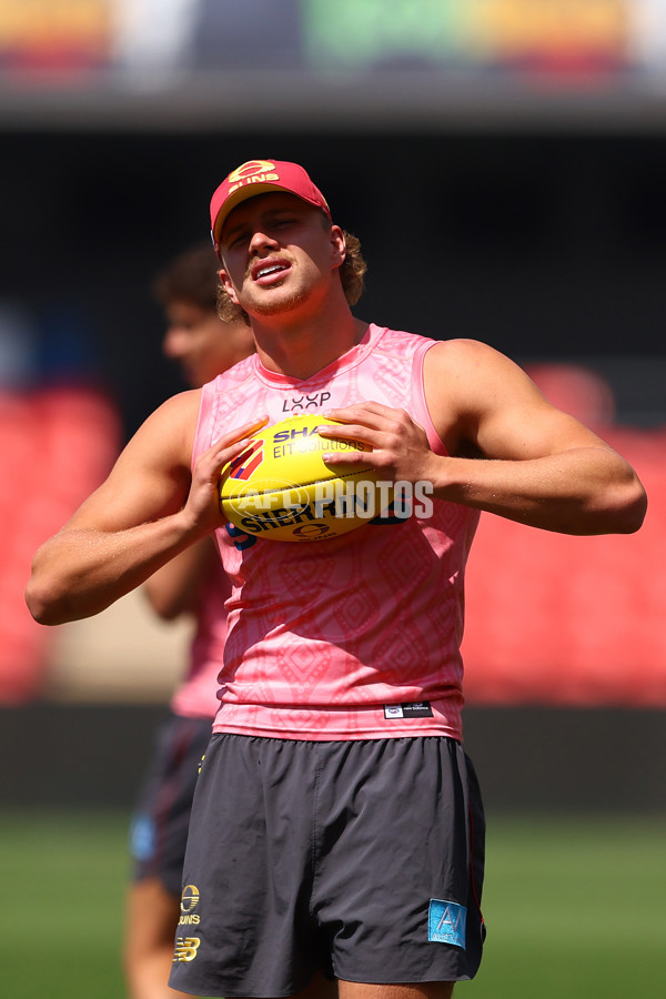 AFL 2025 Training - Gold Coast 090925 - A-62364141