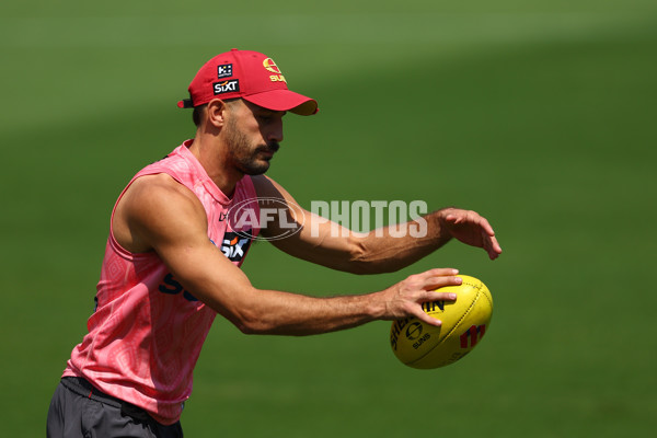 AFL 2025 Training - Gold Coast 090925 - A-62366941