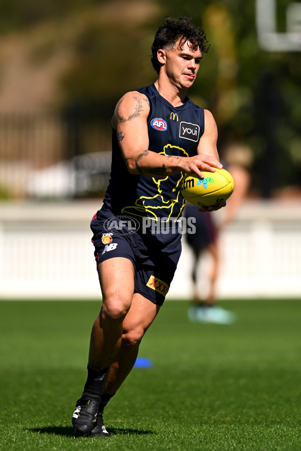 AFL 2025 Training - Brisbane 110925 - A-62414634