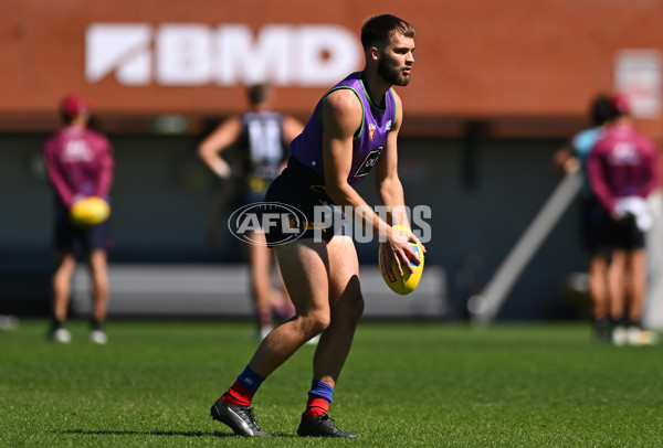 AFL 2025 Training - Brisbane 110925 - A-62414641