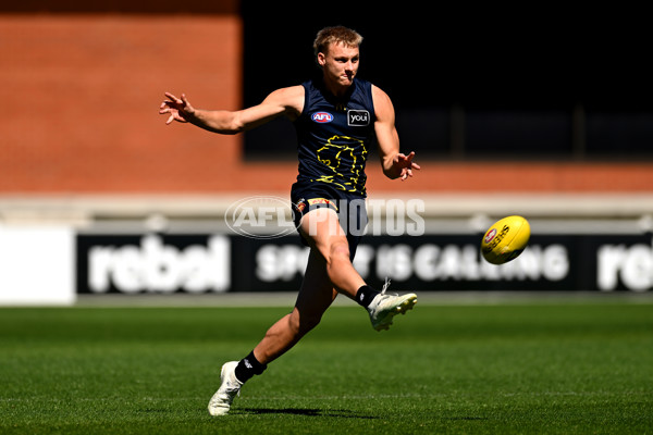AFL 2025 Training - Brisbane 110925 - A-62481853